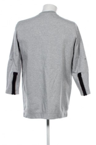 9 Nike, Velikost M, Barva Šedá, Cena  709,00 Kč