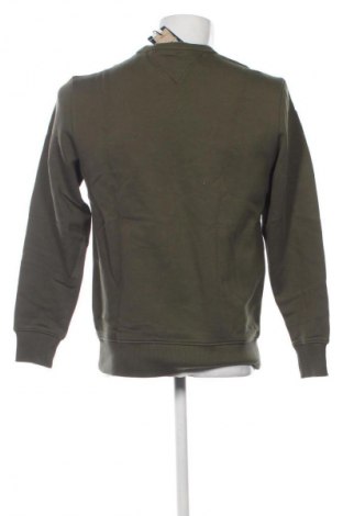 Pánske tričko  Tommy Jeans, Veľkosť S, Farba Zelená, Cena  65,95 €