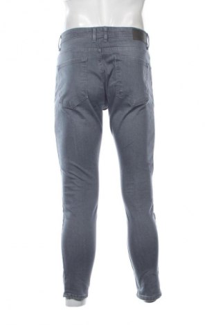 Blugi de bărbați LC Waikiki, Mărime M, Culoare Gri, Preț 77,30 Lei