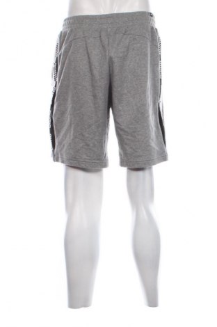 Férfi rövidnadrág PUMA, Méret L, Szín Sokszínű, Ár 8 149 Ft