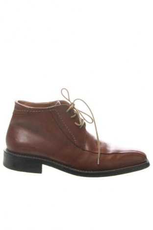 Férfi cipők
 Unbranded, Méret 41, Szín Barna, Ár 14 669 Ft