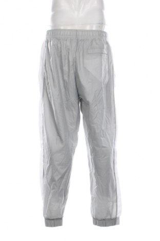Pantaloni trening de bărbați Nike, Mărime XXL, Culoare Gri, Preț 151,99 Lei