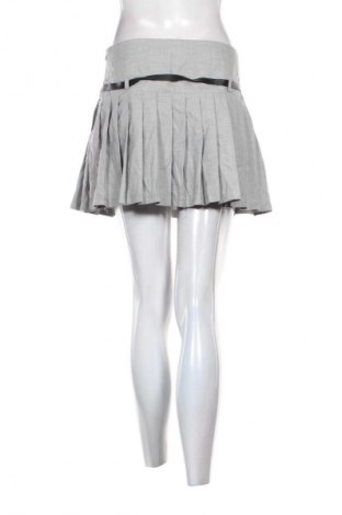 Пола - панталон Unbranded, Размер M, Цвят Сив, Цена 5,62 €