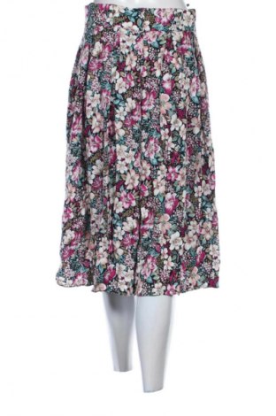 Пола - панталон Yessica, Размер M, Цвят Многоцветен, Цена 12,00 €