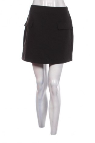 Пола Amisu, Размер M, Цвят Черен, Цена 5,11 €