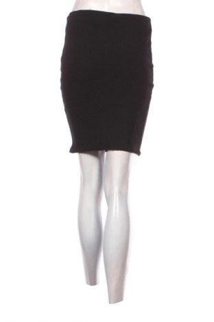 Rock Bershka, Größe L, Farbe Schwarz, Preis € 9,78