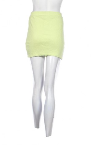 Sukně Bershka, Velikost M, Barva Žlutá, Cena  277,00 Kč