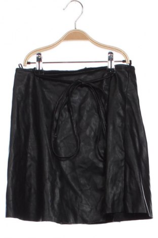 Szoknya Bershka, Méret XXS, Szín Fekete, Ár 4 009 Ft