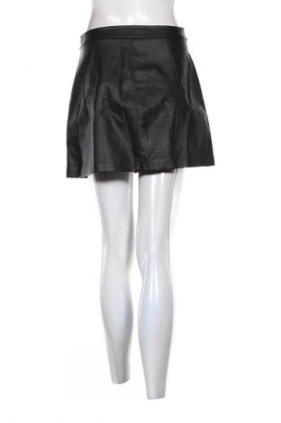 Szoknya Bershka, Méret M, Szín Fekete, Ár 2 589 Ft