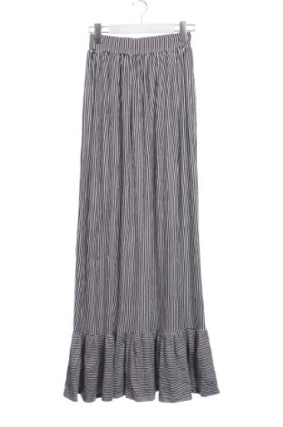 Rock Boohoo, Größe XS, Farbe Mehrfarbig, Preis € 18,41