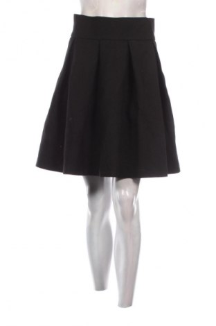 Sukně Bote, Velikost S, Barva Černá, Cena  199,00 Kč