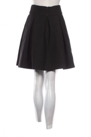 Sukně Bote, Velikost S, Barva Černá, Cena  199,00 Kč