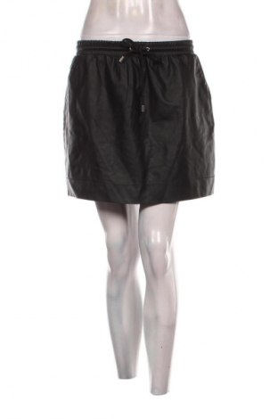 Пола Clockhouse, Размер L, Цвят Черен, Цена 4,09 €