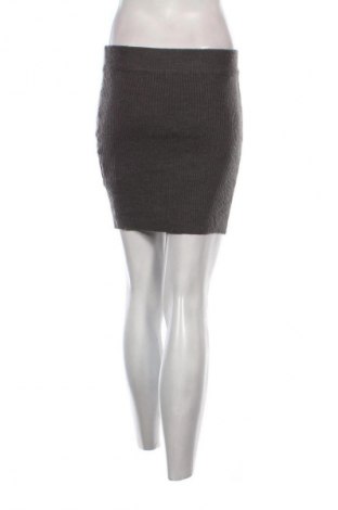 Szoknya Clockhouse, Méret M, Szín Szürke, Ár 2 979 Ft