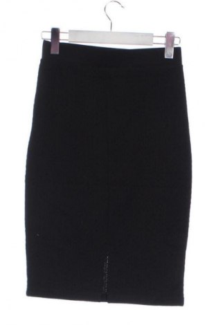 Пола Esmara, Размер XS, Цвят Черен, Цена 4,09 €