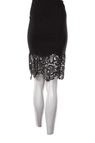 Пола Guess, Размер S, Цвят Черен, Цена 20,45 €