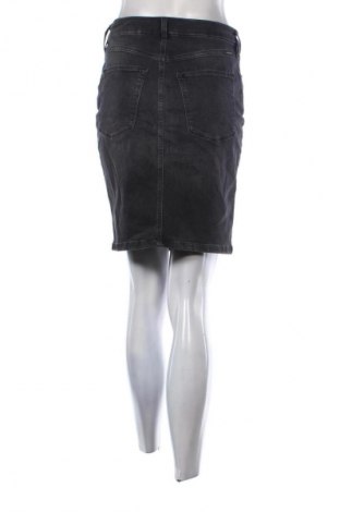 Szoknya H&M, Méret M, Szín Szürke, Ár 6 198 Ft