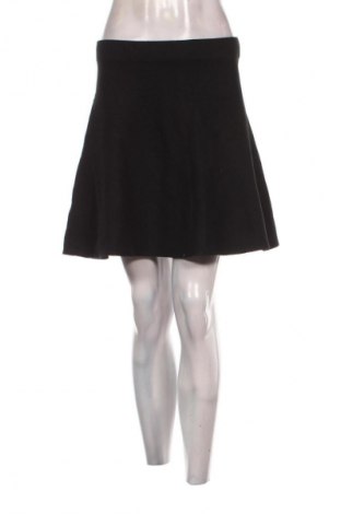 Пола H&M, Размер L, Цвят Черен, Цена 6,13 €