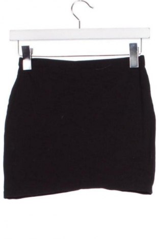 Пола H&M Divided, Размер XXS, Цвят Черен, Цена 9,78 €