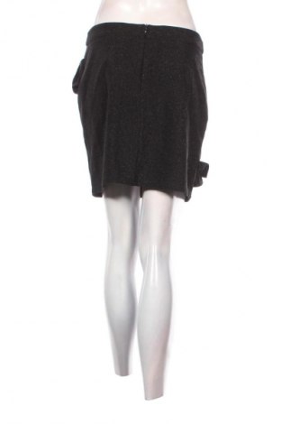 Пола Ivivi, Размер M, Цвят Черен, Цена 5,11 €