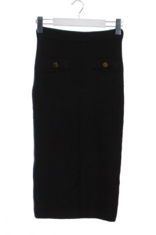 Sukně Mohito, Velikost XS, Barva Černá, Cena  333,00 Kč