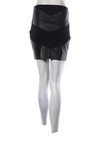 Sukně ONLY, Velikost S, Barva Černá, Cena  283,00 Kč