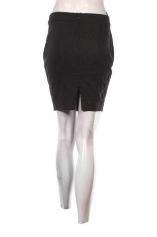 Szoknya Pinko, Méret S, Szín Fekete, Ár 17 829 Ft