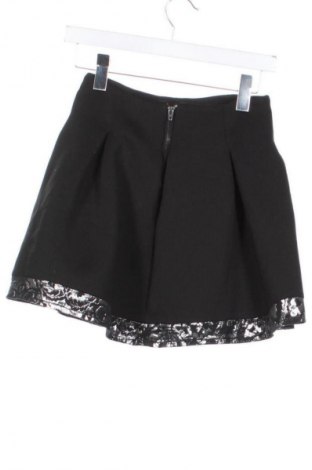 Szoknya Sisley, Méret XXS, Szín Fekete, Ár 4 999 Ft