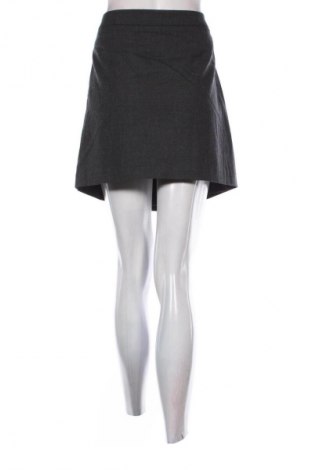 Пола Tommy Hilfiger, Размер M, Цвят Сив, Цена 47,11 €