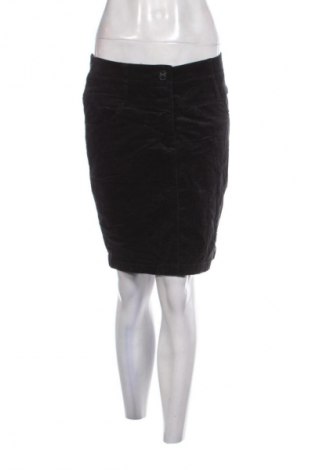 Пола United Colors Of Benetton, Размер XL, Цвят Черен, Цена 9,20 €