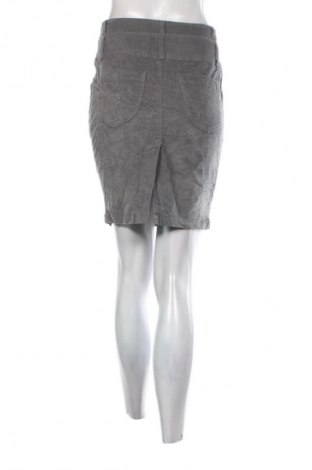 Rock United Colors Of Benetton, Größe M, Farbe Grau, Preis € 8,99