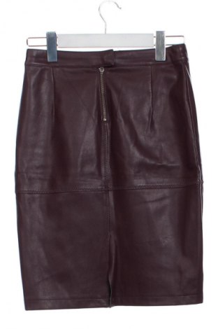 Rock VILA, Größe XS, Farbe Rot, Preis € 10,17