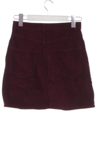 Пола Vero Moda, Размер XS, Цвят Червен, Цена 4,60 €