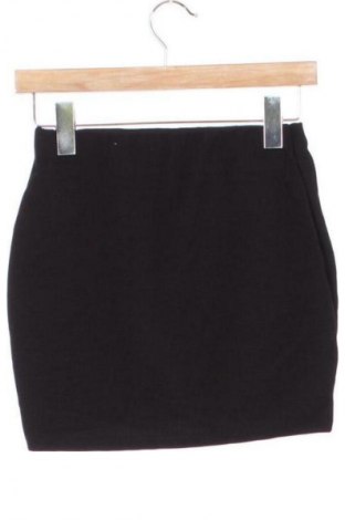 Пола Zara, Размер S, Цвят Черен, Цена 7,66 €