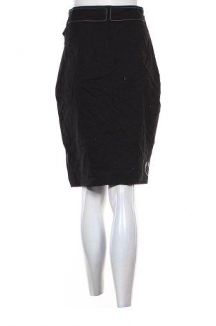 Пола Zara, Размер S, Цвят Черен, Цена 6,64 €