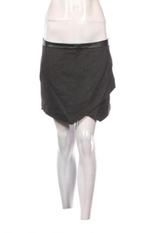 Пола Zara, Размер M, Цвят Многоцветен, Цена 6,64 €