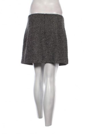 Пола Zara, Размер L, Цвят Многоцветен, Цена 7,66 €