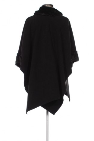 Poncsó F&F, Méret M, Szín Fekete, Ár 6 092 Ft