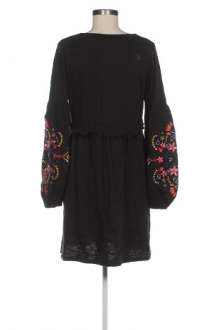 Ruha ASOS, Méret M, Szín Fekete, Ár 14 779 Ft