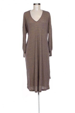 Рокля ASOS, Размер M, Цвят Многоцветен, Цена 15,33 €