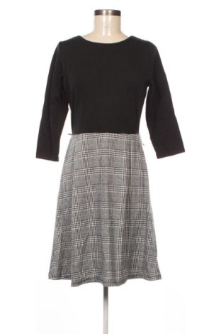 Kleid About You, Größe M, Farbe Mehrfarbig, Preis € 41,99