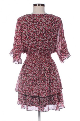 Ruha Amisu, Méret M, Szín Sokszínű, Ár 8 264 Ft