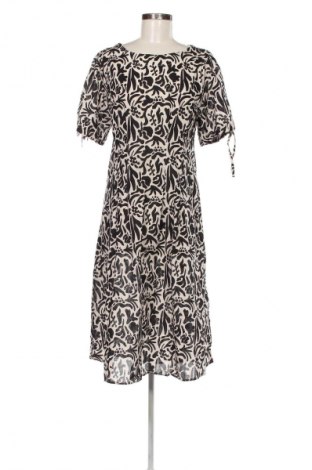 Рокля Answear, Размер L, Цвят Многоцветен, Цена 31,65 €