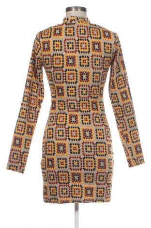 Ruha Bershka, Méret L, Szín Sokszínű, Ár 3 909 Ft