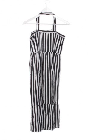 Kleid Boohoo, Größe M, Farbe Mehrfarbig, Preis 20,00 €