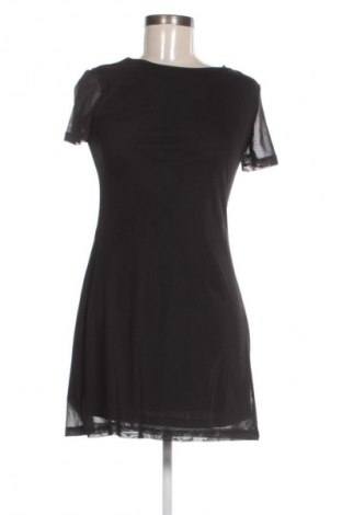 Kleid Cropp, Größe XS, Farbe Schwarz, Preis 25,00 €