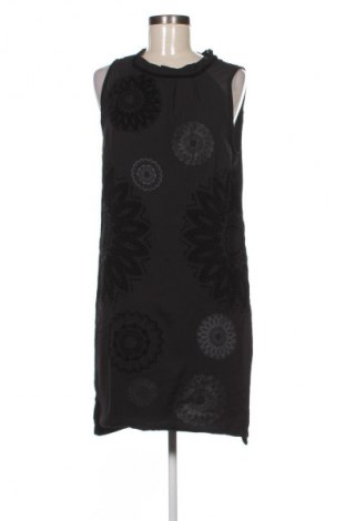 Ruha Desigual, Méret M, Szín Fekete, Ár 17 359 Ft