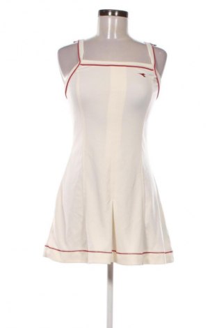 Ruha Diadora, Méret S, Szín Ekrü
, Ár 11 652 Ft