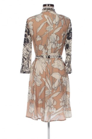 Рокля Dika, Размер M, Цвят Многоцветен, Цена 25,40 €