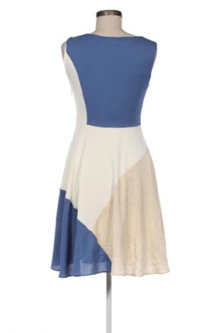 Ruha DKNY, Méret M, Szín Sokszínű, Ár 27 273 Ft